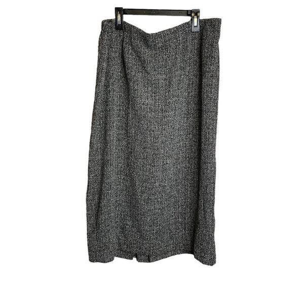 Dresses & Skirts - 5 for $25🔥NWT Knitted Grey Pencil Skirt Size 16